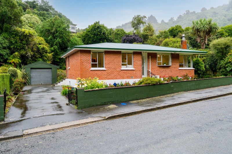 401 Malvern Street, Glenleith, Dunedin - Carousel 1
