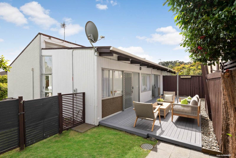 1/30 Turama Road, Royal Oak, Auckland - Carousel 2