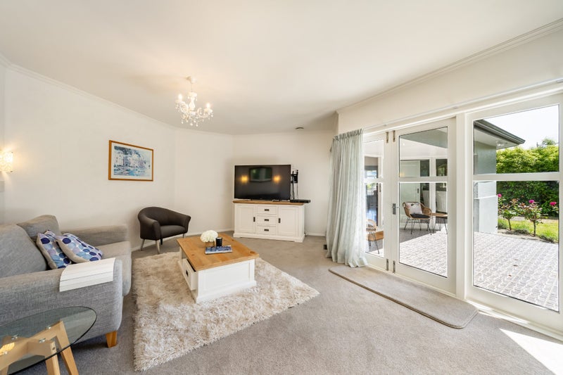 8 Military Road, Boulcott, Lower Hutt - Carousel 2