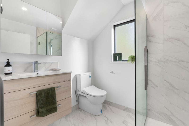 12/200 Carrington Road, Mount Albert, Auckland - Carousel 1