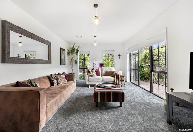 10 Millhouse Drive, Northpark, Auckland - Carousel 2