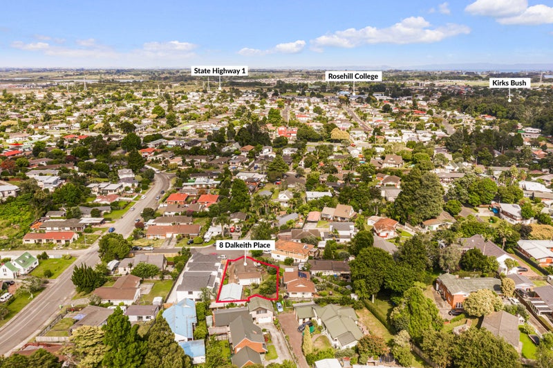 8 Dalkeith Place, Opaheke, Papakura - Carousel 1