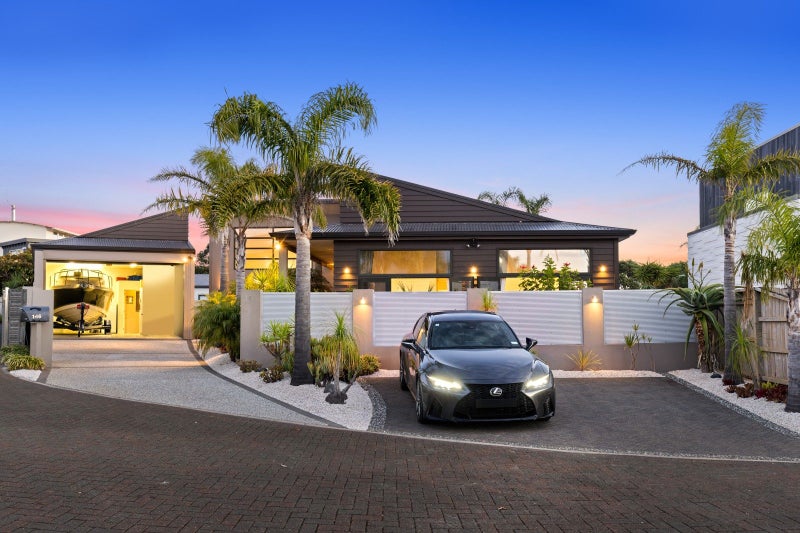 146 Omaha Drive, Warkworth - Carousel 1