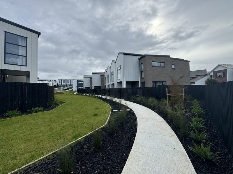 65 Huri Street, Mangere Bridge, Auckland - Carousel 13