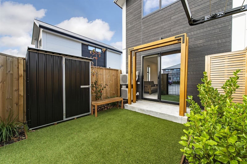 2/241 Lincoln Road, Addington, Christchurch - Carousel 1