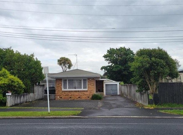 92 Fifth Avenue, Enderley, Hamilton - Carousel 1