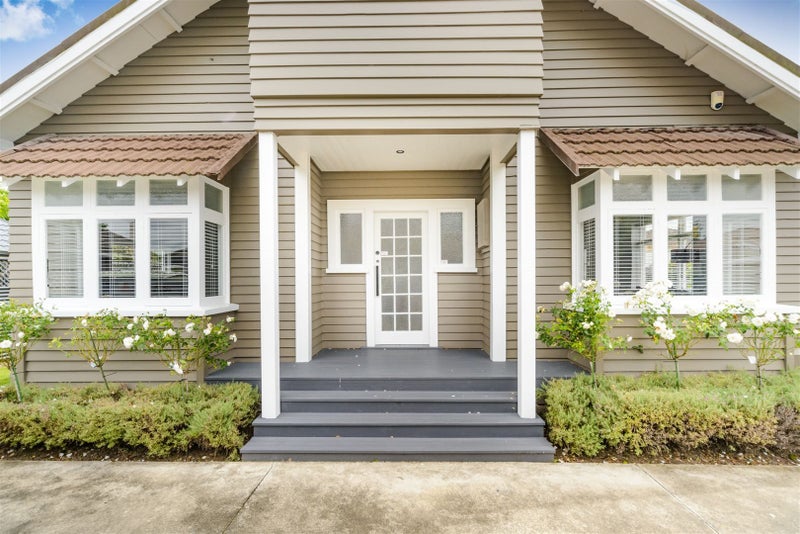 29 Limbrick Street, Terrace End, Palmerston North - Carousel 2