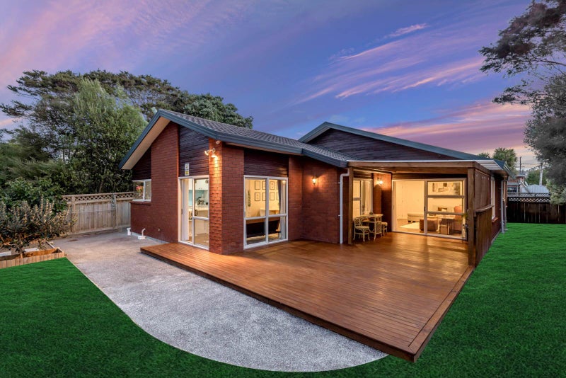 33A Northall Road, New Lynn, Auckland - Carousel 2