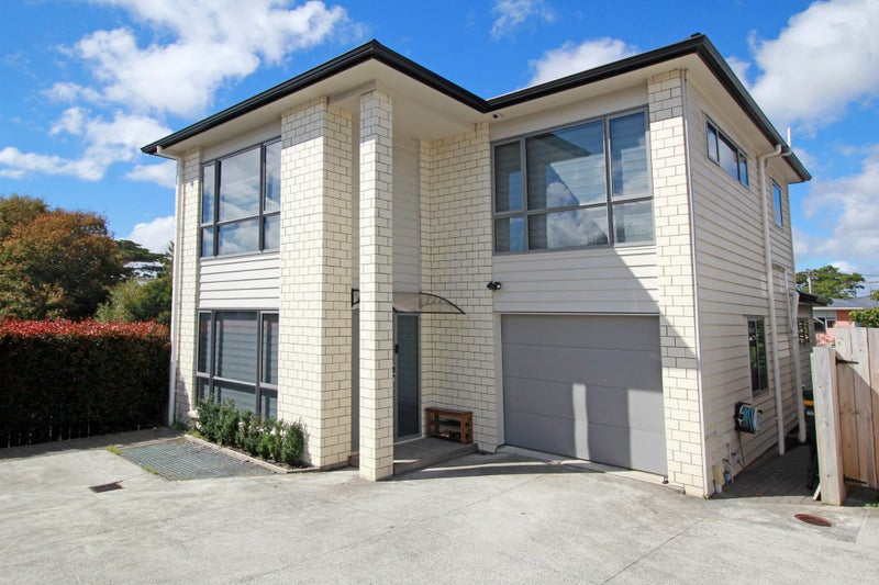 7D Plymouth Place, Papatoetoe, Auckland - Carousel 1