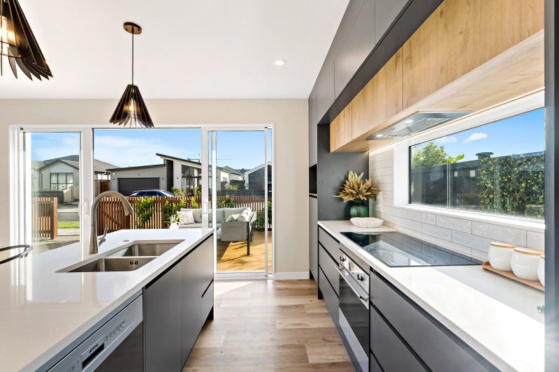 6 Ara Kakara Avenue, Huapai, Kumeu - Carousel 2