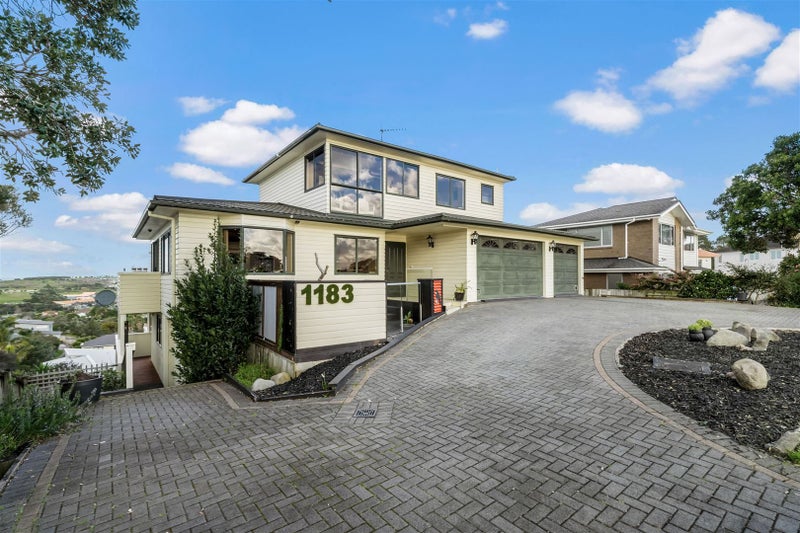 1183 Whangaparaoa Road, Gulf Harbour, Whangaparaoa - Carousel 2