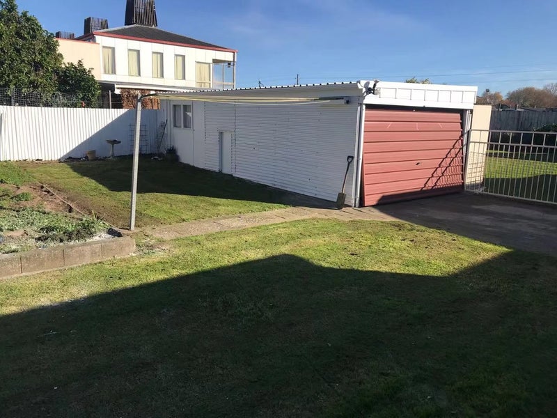 11 Bell Street, Hamilton East, Hamilton - Carousel 13
