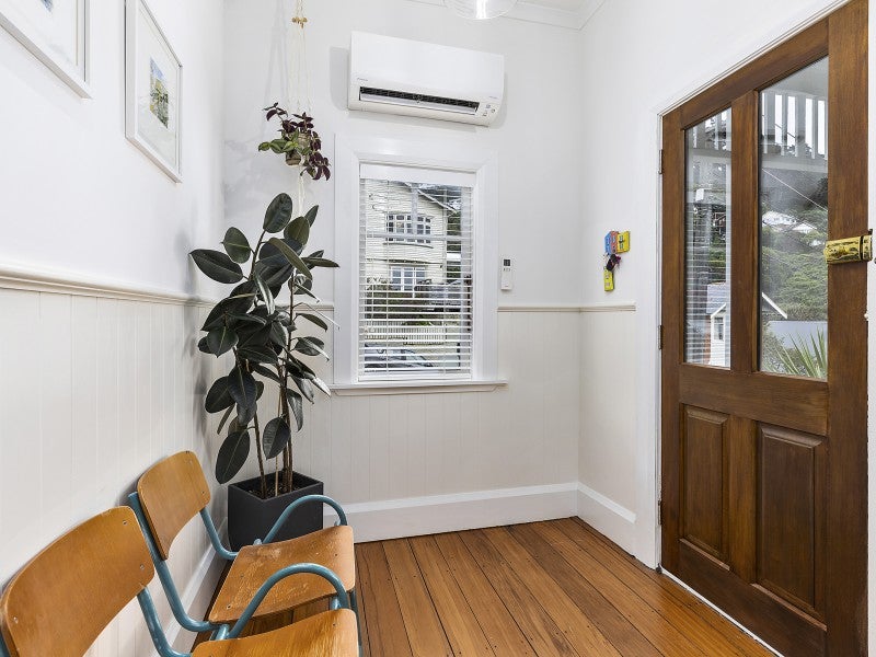 35 Rodrigo Road, Kilbirnie, Wellington - Carousel 2