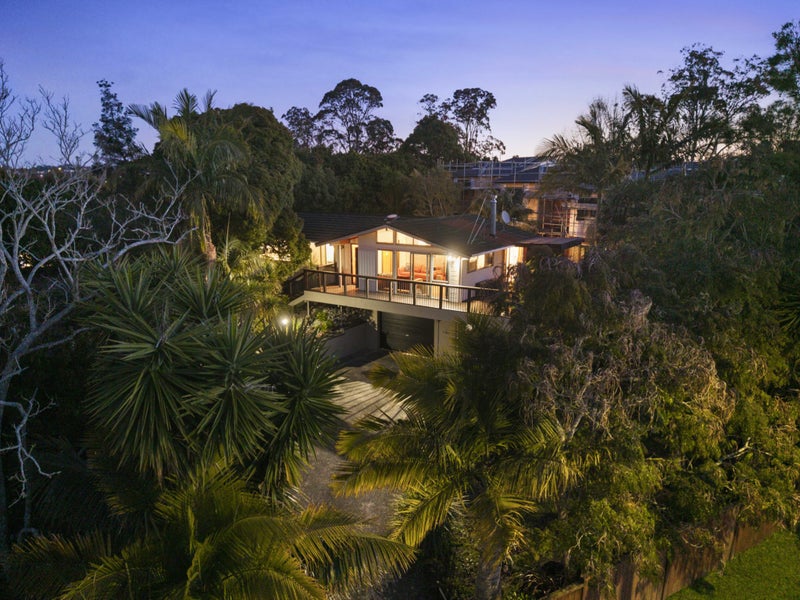 35 Kurnell Drive, Botany Downs, Auckland - Carousel 1