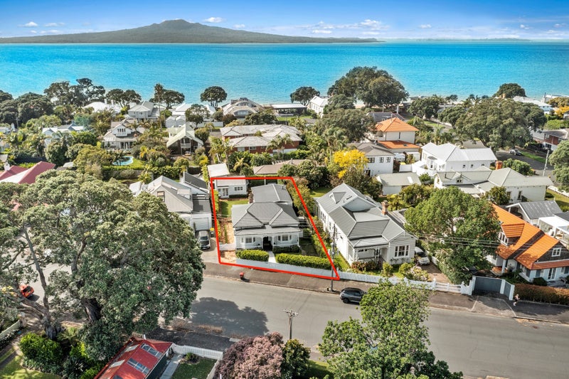 36 Tainui Road, Devonport, Auckland - Carousel 1