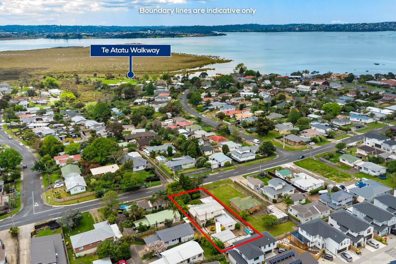 99 Wharf Road, Te Atatu Peninsula, Auckland - Carousel 1