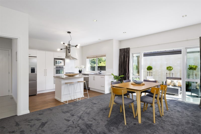 7 Wallace Street, Roslyn, Dunedin - Carousel 2