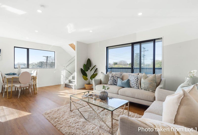 2/63 Gardner Avenue, New Lynn, Auckland - Carousel 2