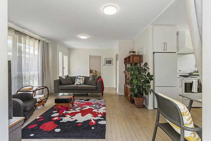 1/8 Thatcher Street, Mission Bay, Auckland - Carousel 8