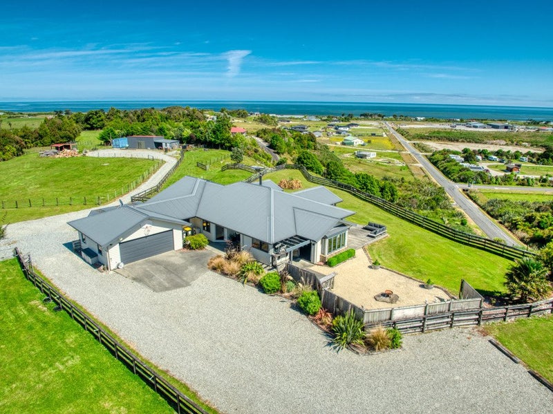 1/100 Keogans Road, Arahura Valley, Hokitika - Carousel 1