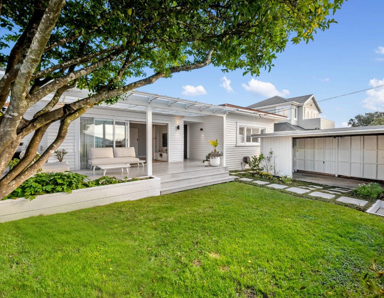16A Maungarei Road, Remuera, Auckland - Carousel 1