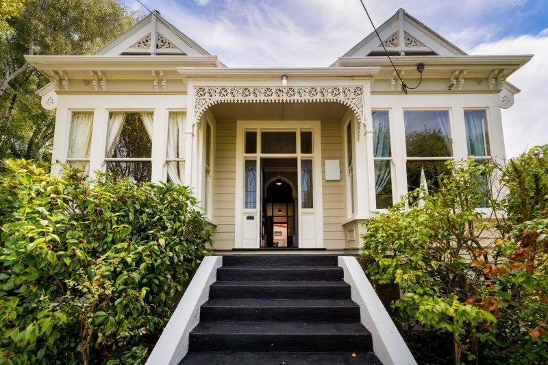 14 Allandale Road, Saint Clair, Dunedin - Carousel 1