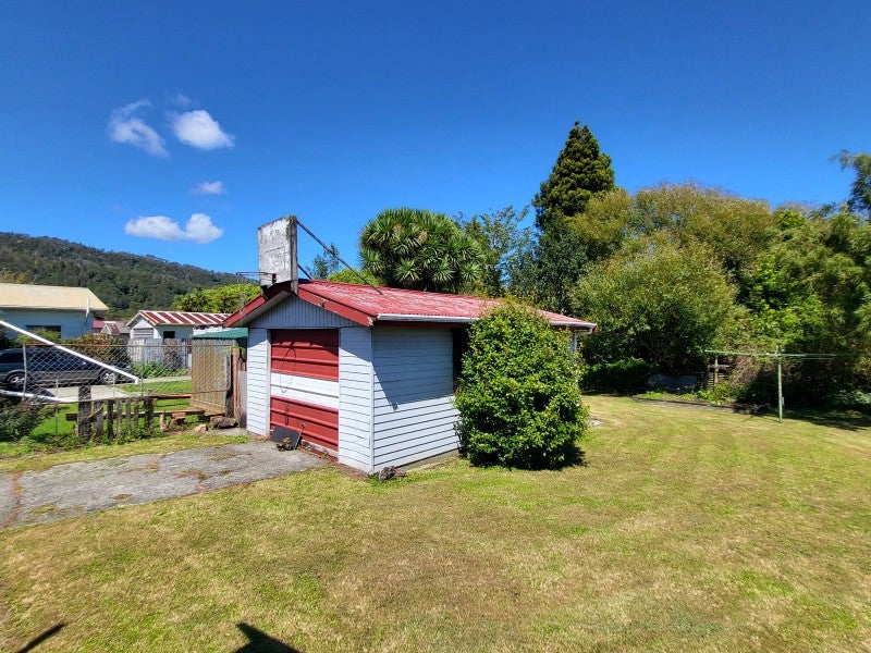23 Inverness Street, Dunollie, Runanga - Carousel 10