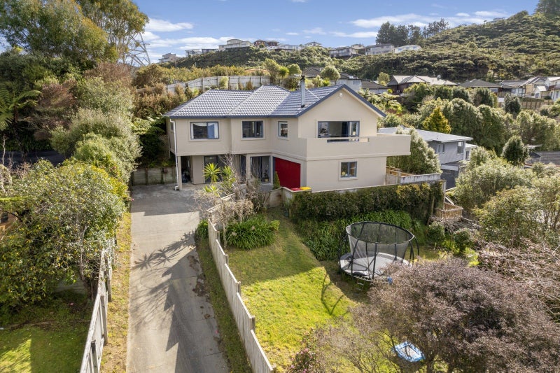 156 Tirohanga Road, Tirohanga, Lower Hutt - Carousel 1