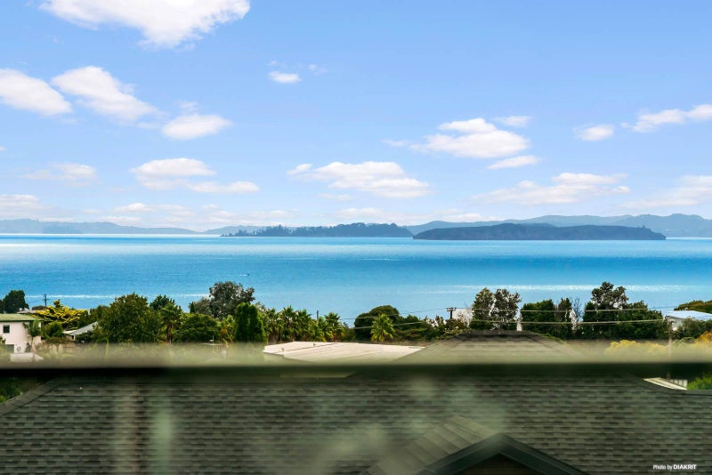 7 Ruth Craig Place, Stanmore Bay, Whangaparaoa - Carousel 2