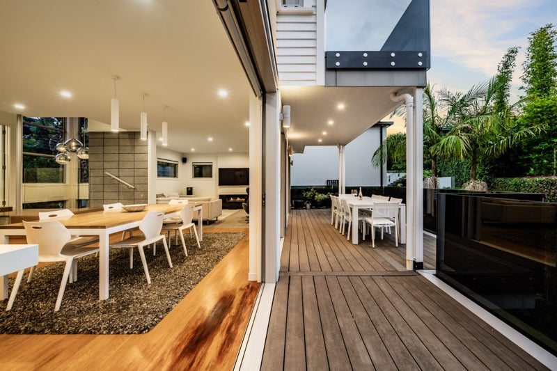 9A Saratoga Avenue, Herne Bay, Auckland - Carousel 2