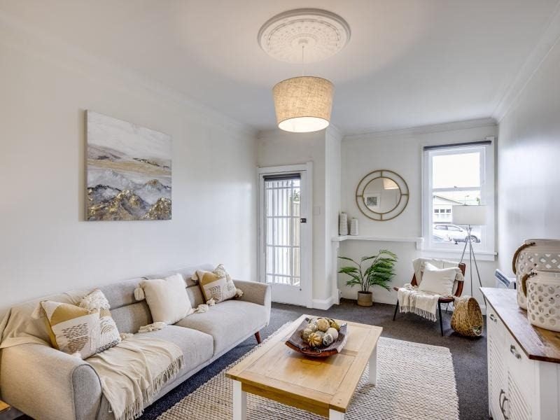 205 Lascelles Street, Saint Leonards, Hastings - Carousel 1