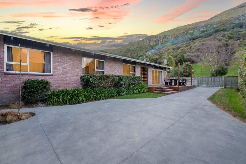 35 Sumnervale Drive, Sumner, Christchurch - Carousel 1