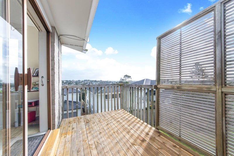 4/84 Pupuke road, Hillcrest, Auckland - Carousel 2