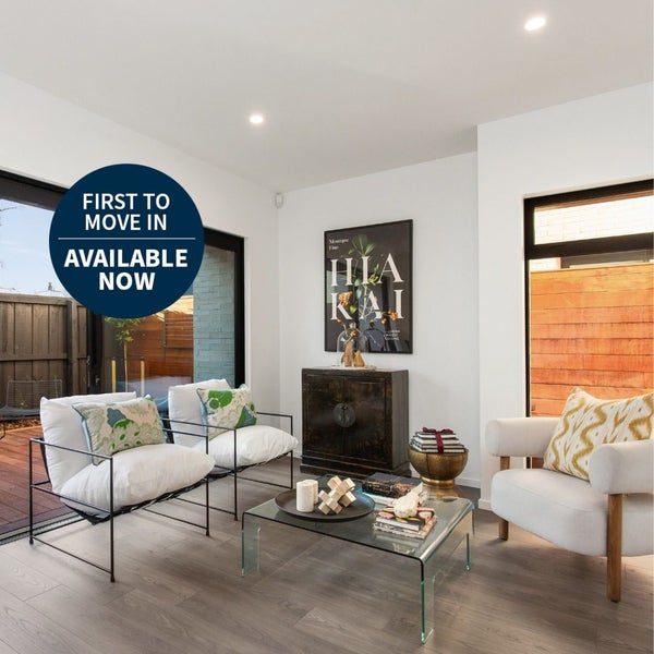 2/44 Winchester Street, Merivale, Christchurch - Carousel 1