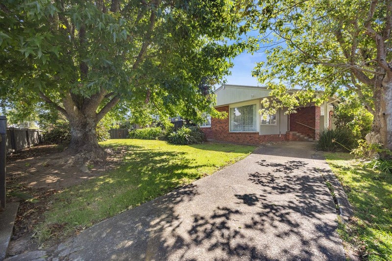64 Angelo Avenue, Howick, Auckland - Carousel 1
