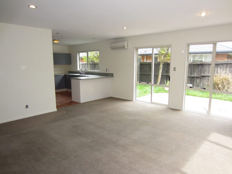 17 Ridgewood Place, Shirley, Christchurch - Carousel 2