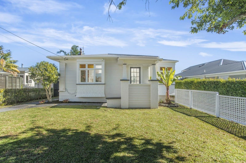 1/30 Bayswater Avenue, Bayswater, Auckland - Carousel 2