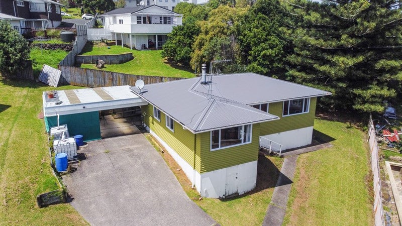 1/82 Bond Crescent, Forrest Hill, Auckland - Carousel 1