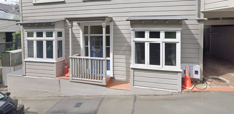 23 Hay Street, Oriental Bay, Wellington - Carousel 1