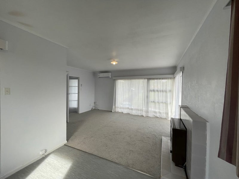 23 Fir Street, Waterview, Auckland - Carousel 2