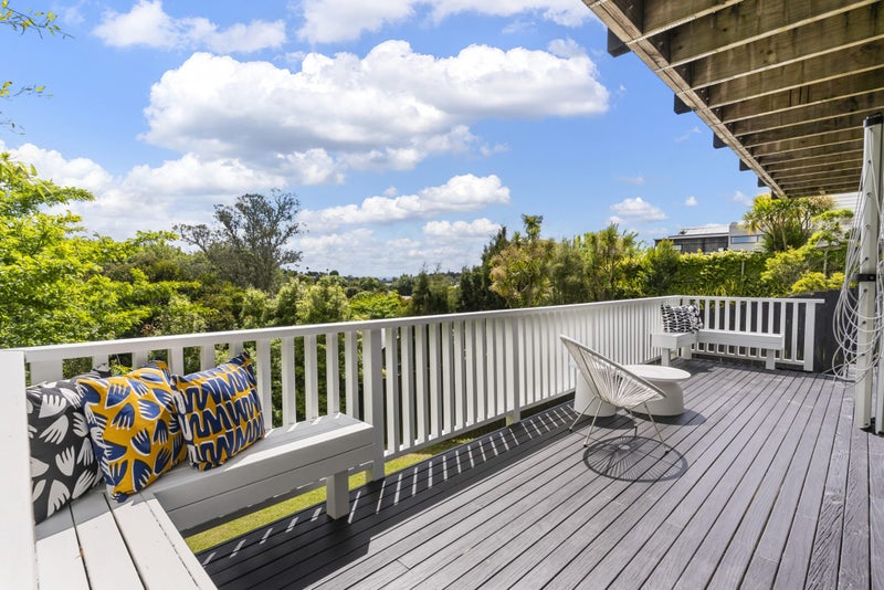 25 Farrar Street, Grey Lynn, Auckland - Carousel 1