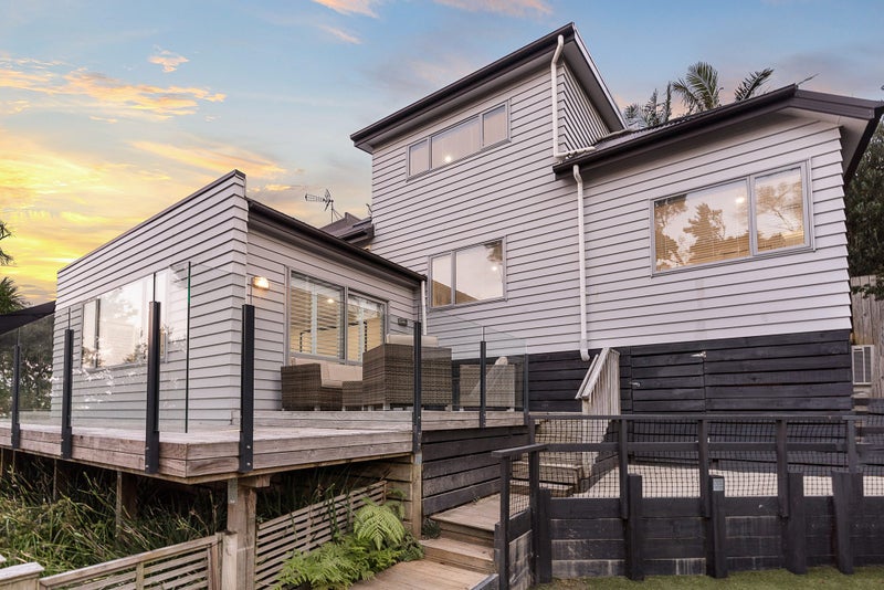 118C Coronation Road, Hillcrest, Auckland - Carousel 1