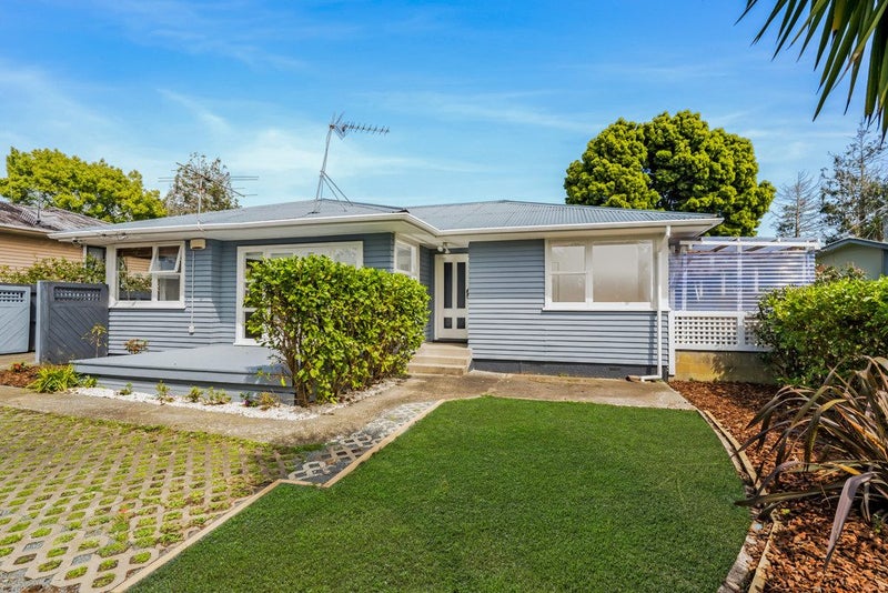 39 Friedlanders Road, Manurewa, Auckland - Carousel 1