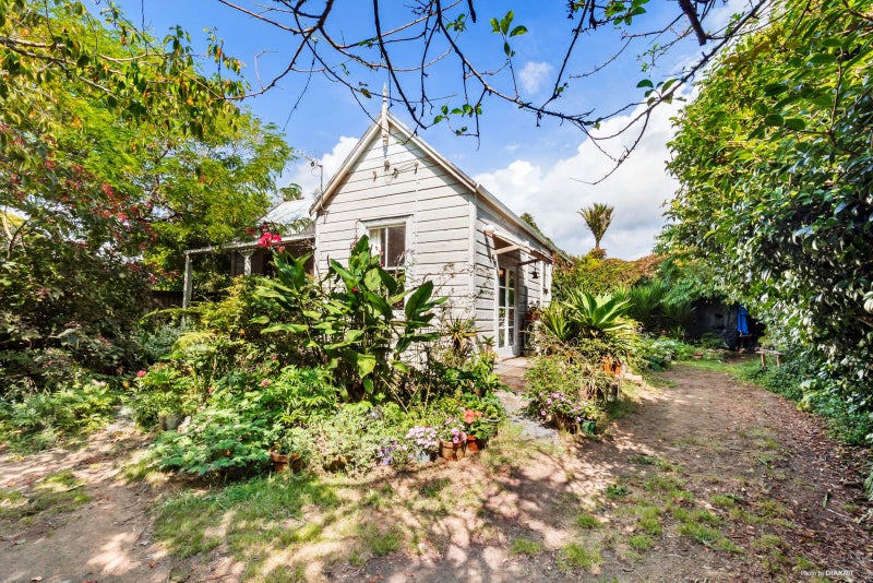 2134 Awhitu Road, Pollok, Pollok - Carousel 2