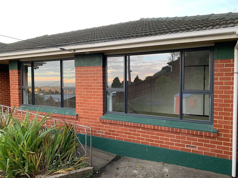 16 Glenpark Avenue, Mornington, Dunedin - Carousel 2