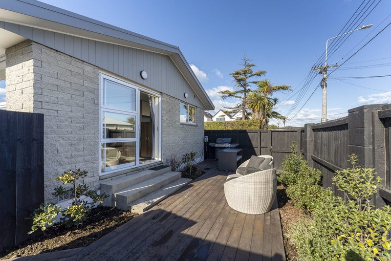 1/494 Barbadoes Street, Edgeware, Christchurch - Carousel 13