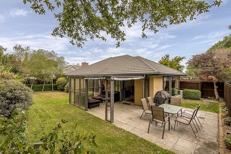 7 Limes Avenue, Parklands, Christchurch - Carousel 2