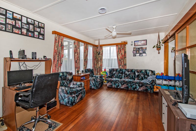 22 West Coast Road, Te Kopuru - Carousel 1