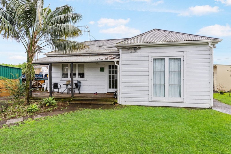 26 Dawson Road, Otara, Auckland - Carousel 2