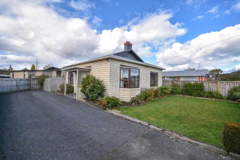 30 Forfar Street, Clyde Hill, Dunedin - Carousel 19